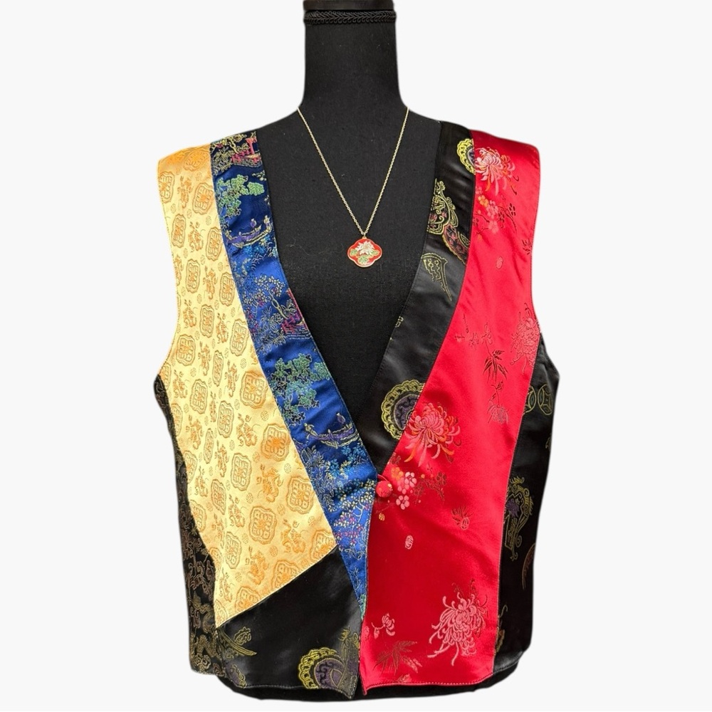 Vintage Chico’s Design Patchwork Brocade Vest Asi… - image 1